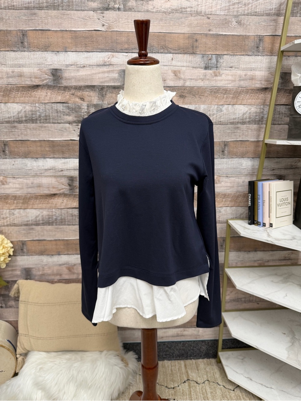 Ann Taylor navy pull over top with ruffle detail XS